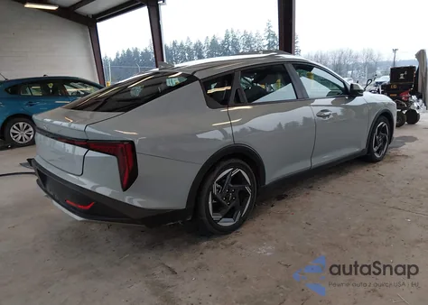 2025 Kia K4 Ex из США, поврежденный, VIN 3KPFU4DE5SE007919